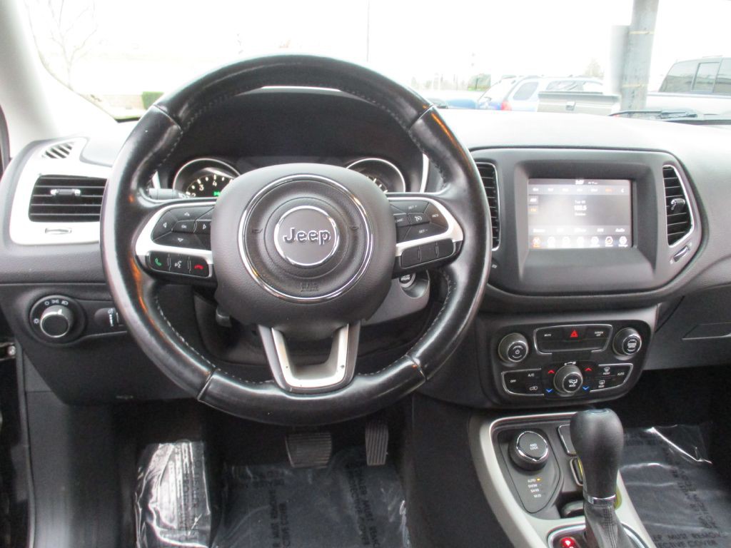 2021 Jeep Compass Image 27