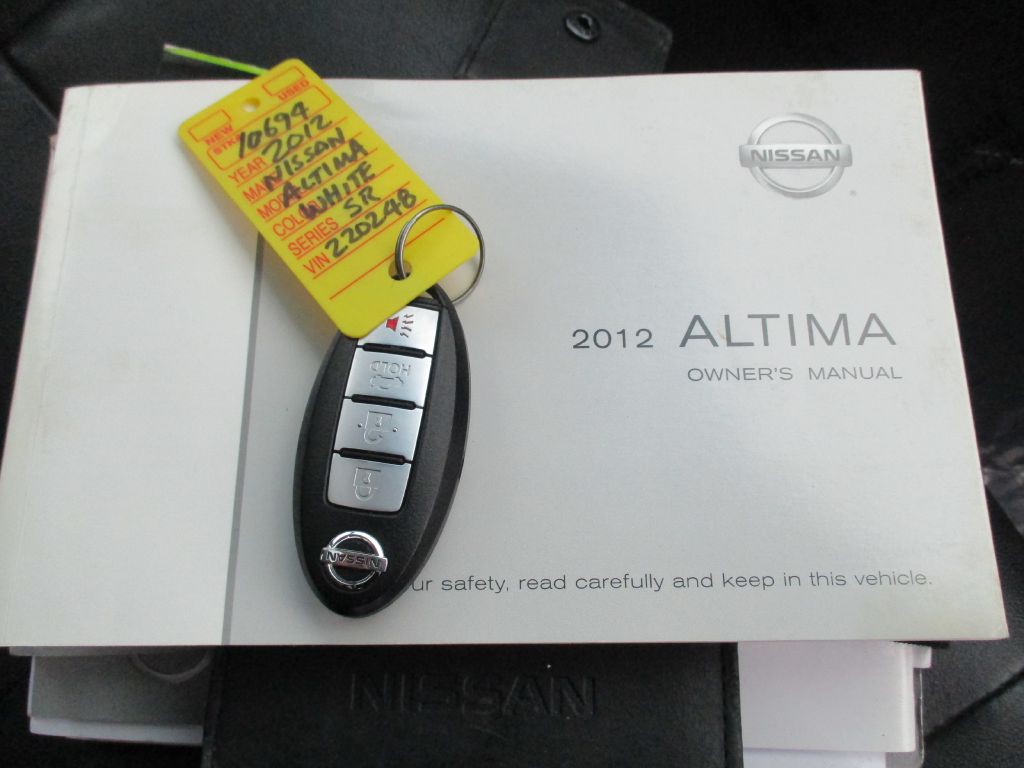 2012 Nissan Altima Image 33