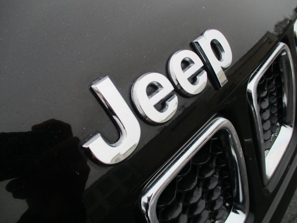 2020 Jeep Compass Image 34