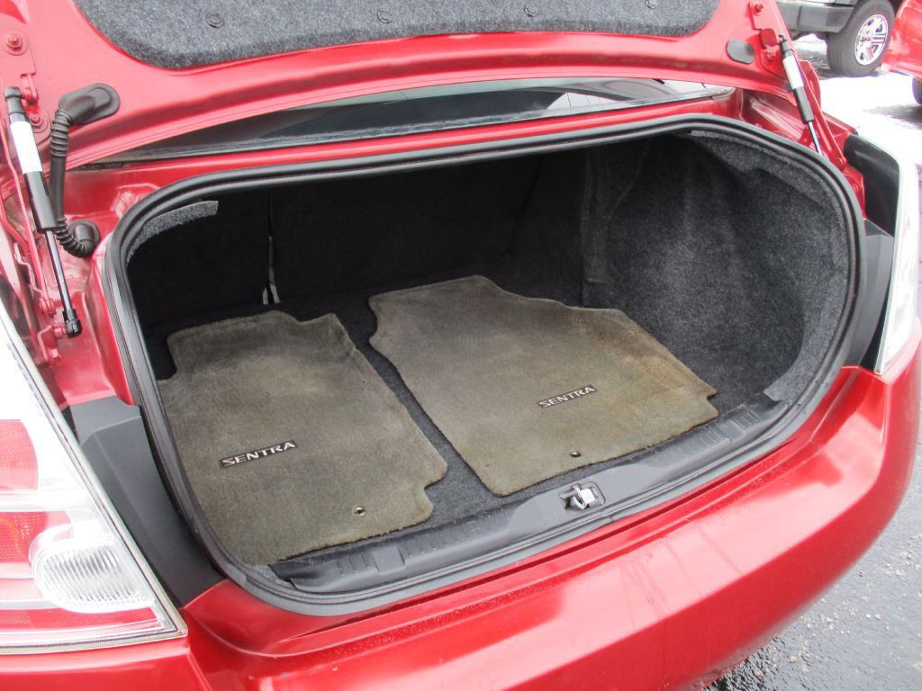 2012 Nissan Sentra Image 10