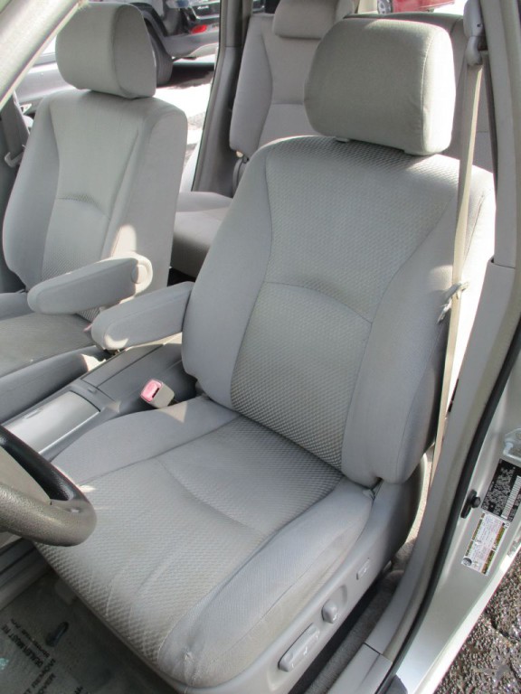 2004 Toyota Highlander Image 10