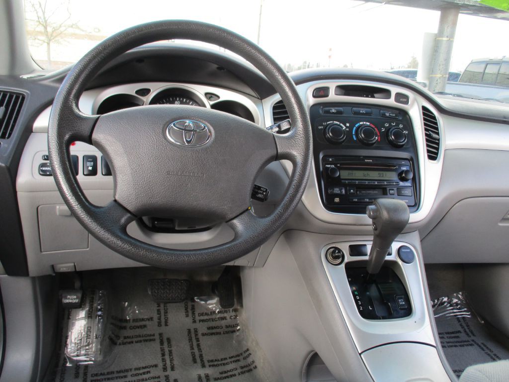 2004 Toyota Highlander Image 24
