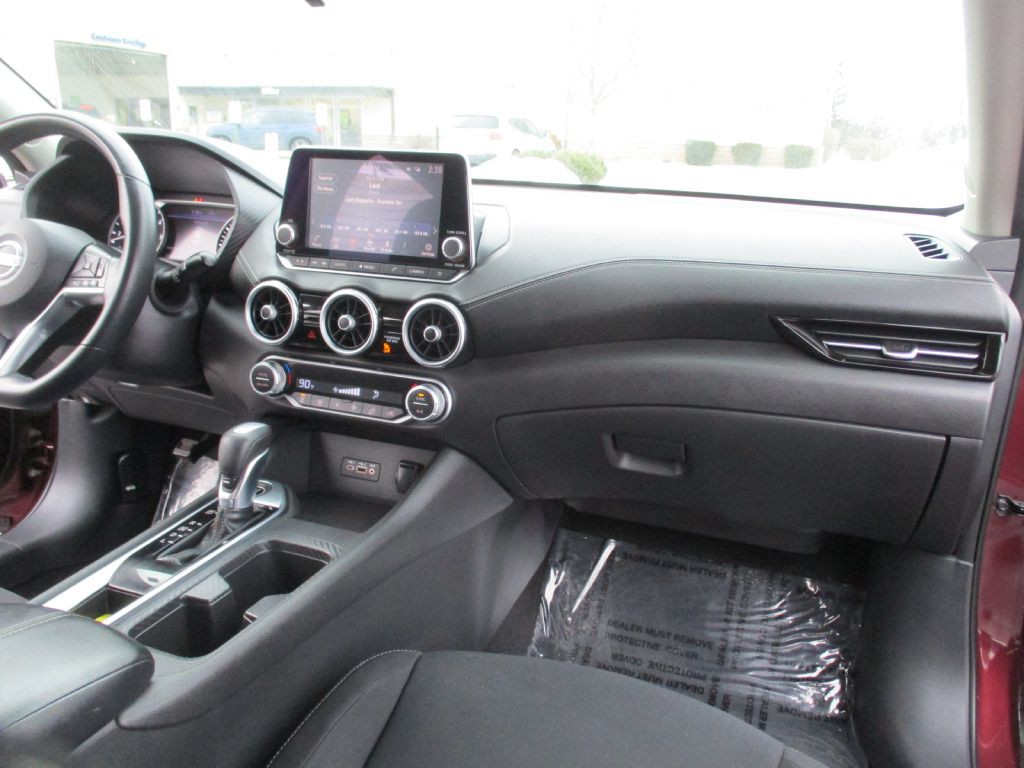 2020 Nissan Sentra Image 17