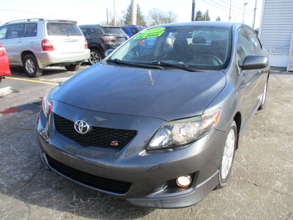 2010 Toyota Corolla Image 1