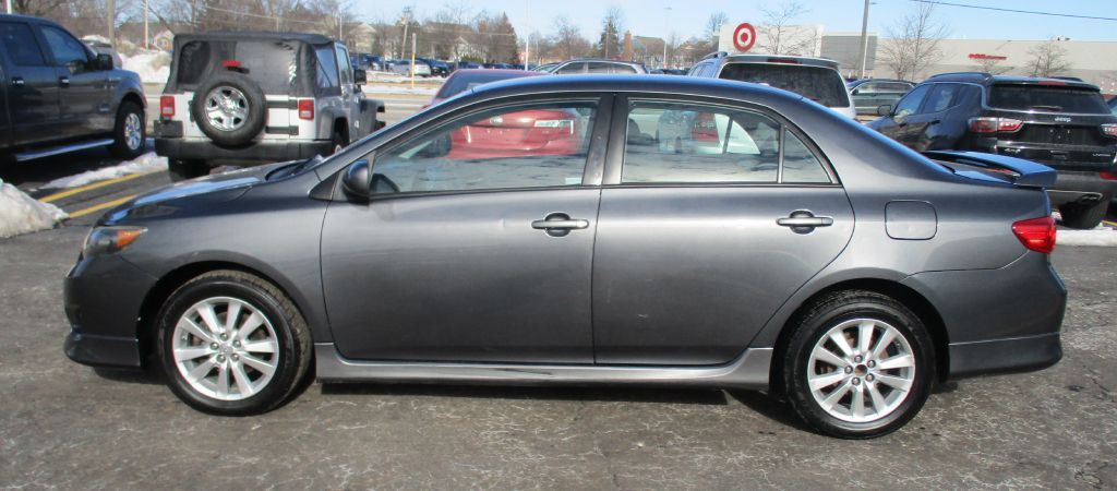 2010 Toyota Corolla Image 7