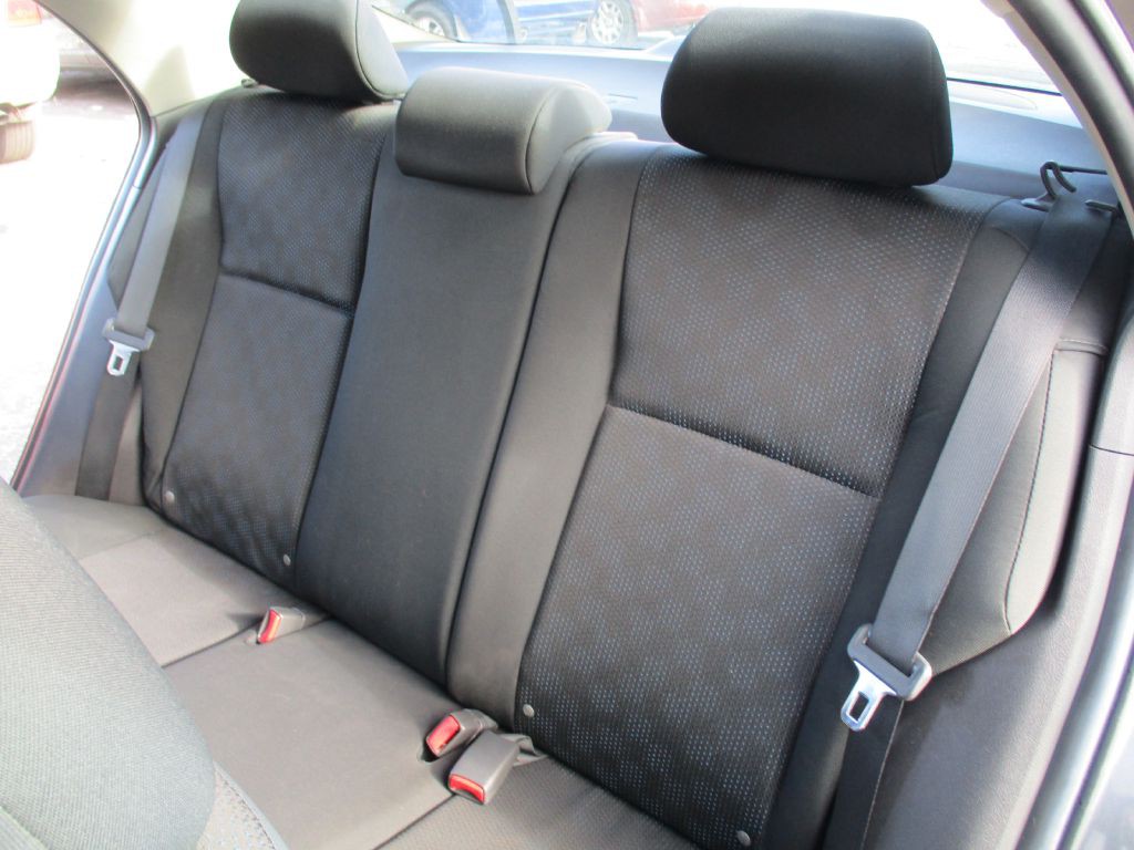 2010 Toyota Corolla Image 23