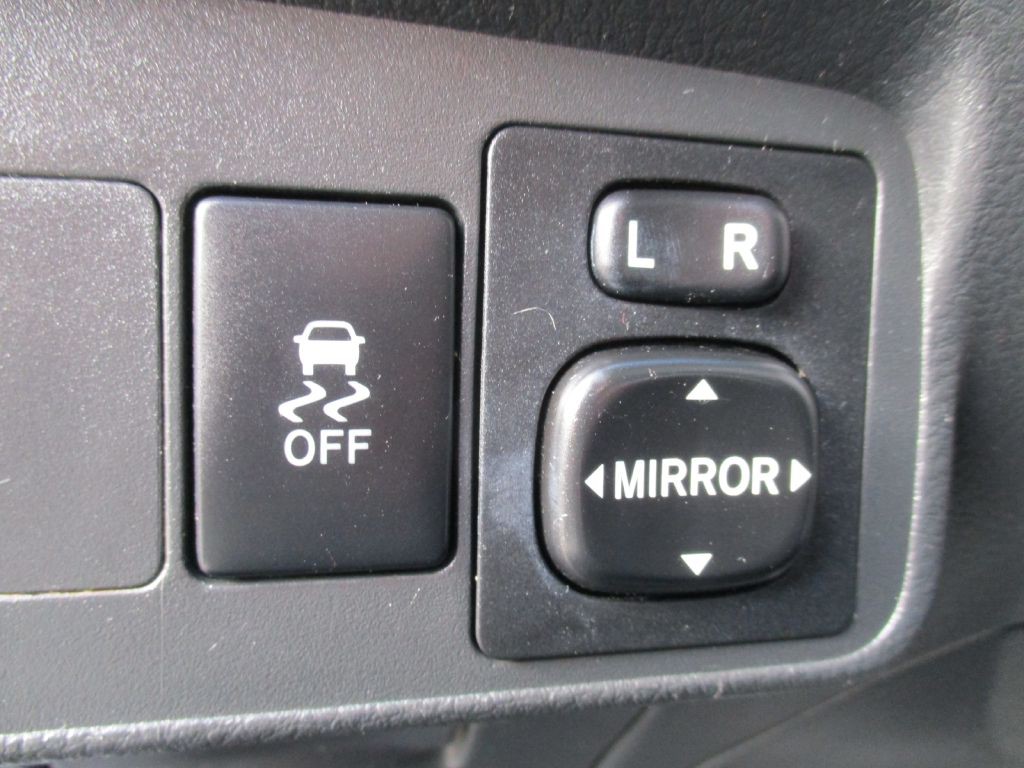 2010 Toyota Corolla Image 29