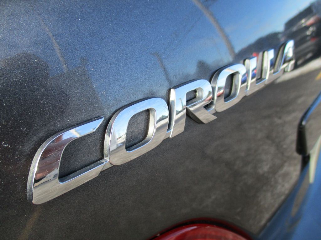 2010 Toyota Corolla Image 37