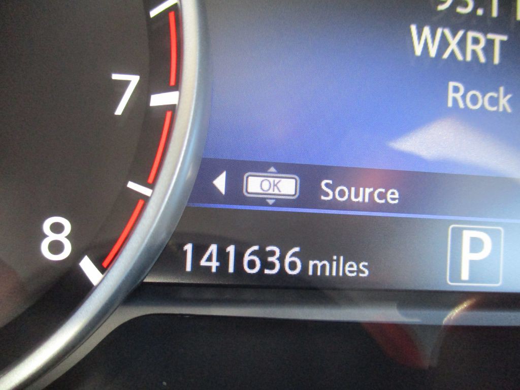 2017 Nissan Maxima Image 32