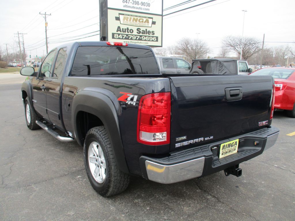 2008 GMC Sierra Image 3