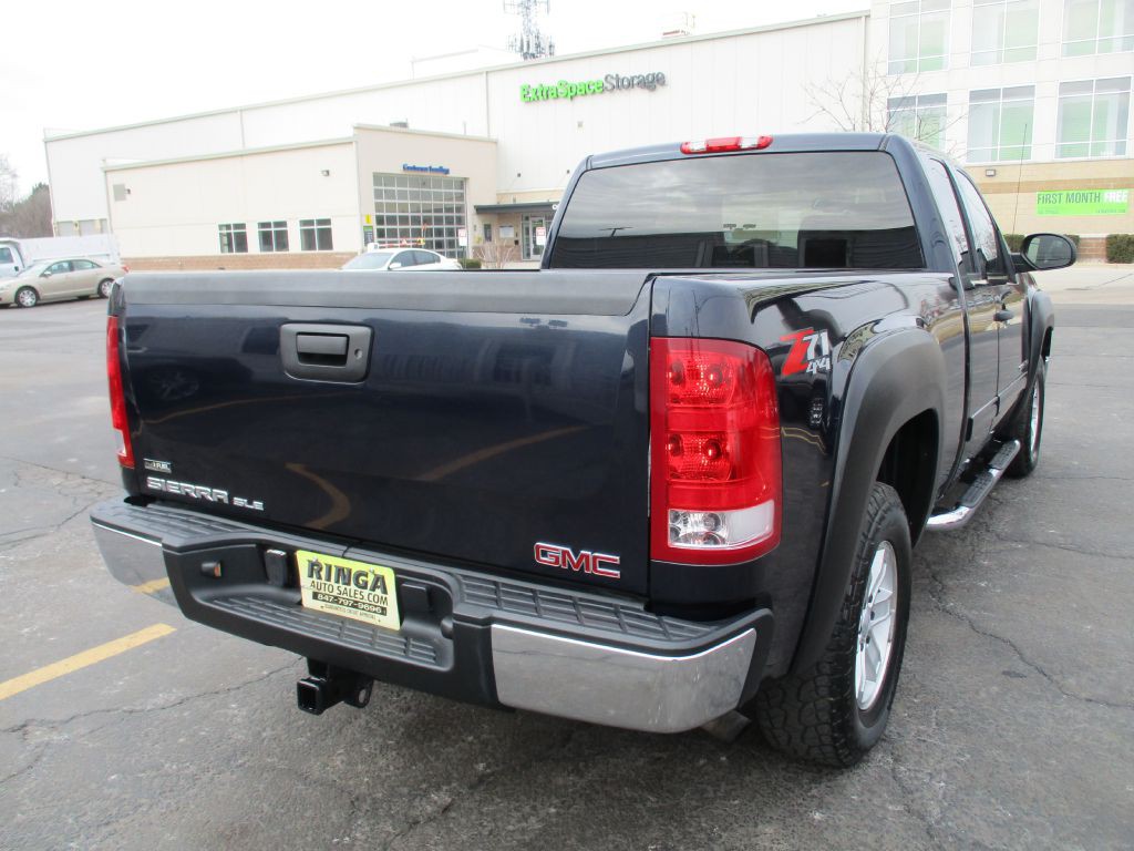 2008 GMC Sierra Image 4
