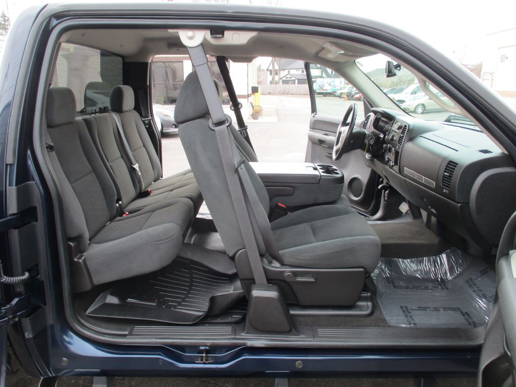 2008 GMC Sierra Image 16