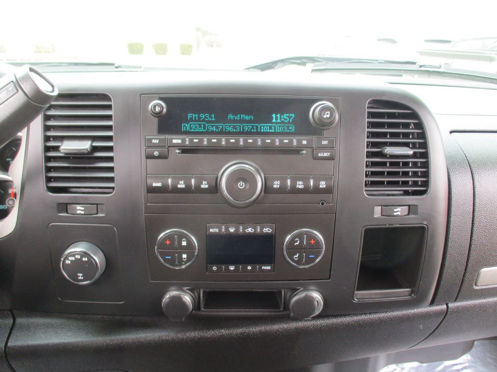 2008 GMC Sierra Image 29