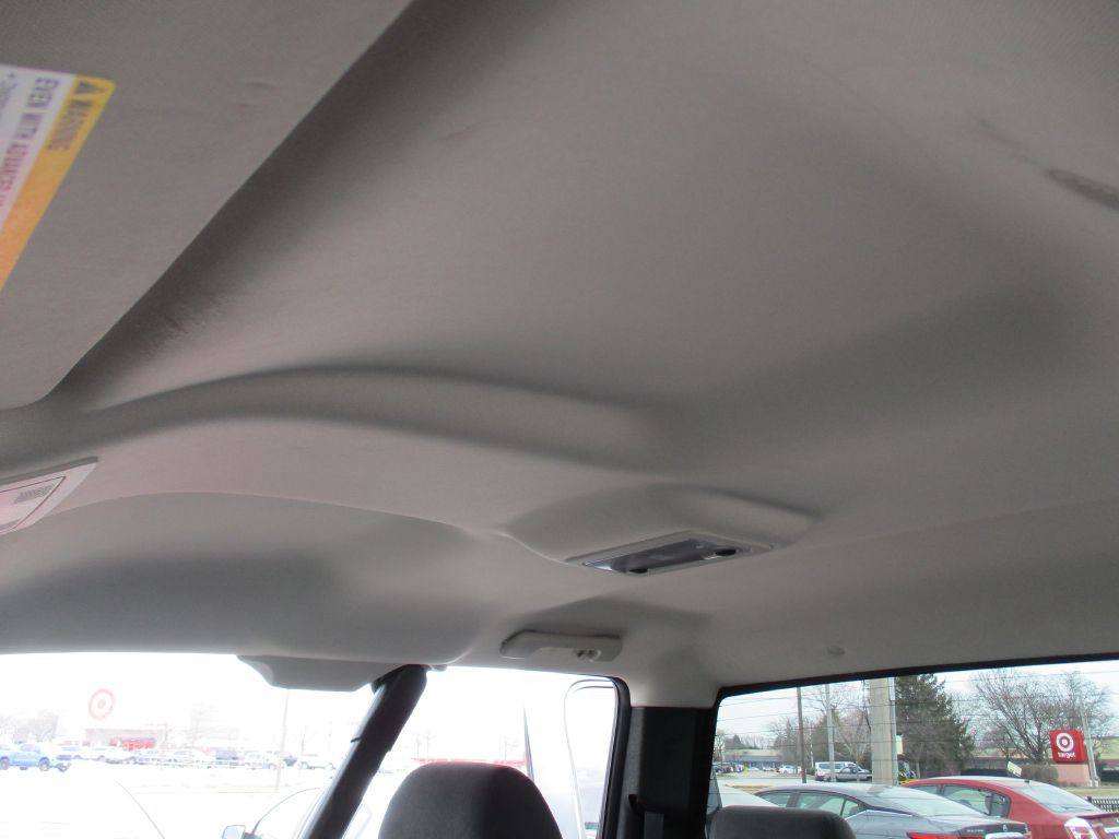 2008 GMC Sierra Image 32