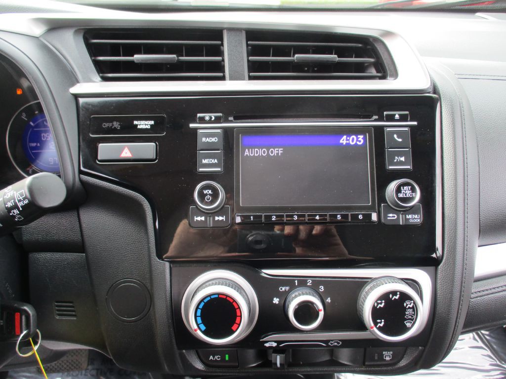 2020 Honda Fit Image 30