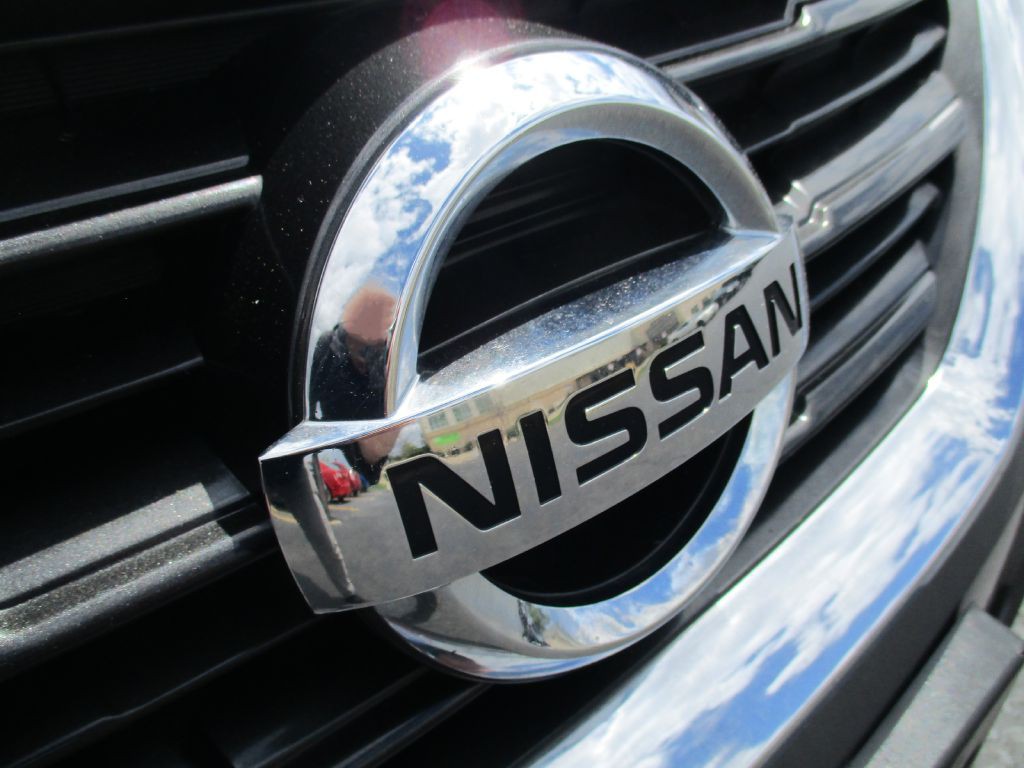 2016 Nissan Altima Image 34