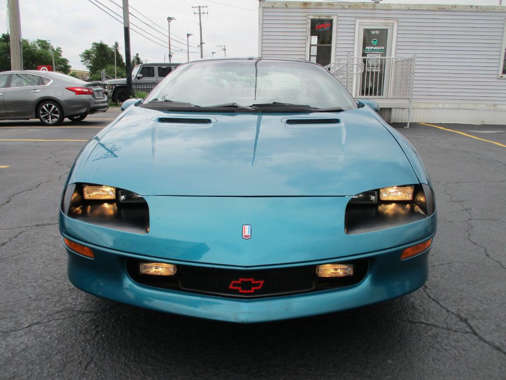 1996 Chevrolet Camaro Image 5