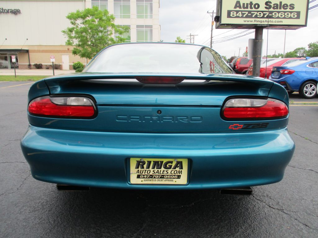 1996 Chevrolet Camaro Image 6
