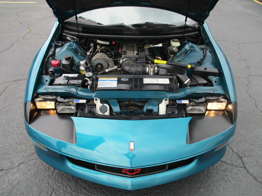 1996 Chevrolet Camaro Image 9