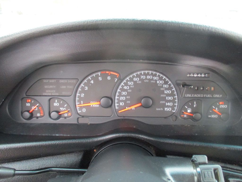 1996 Chevrolet Camaro Image 24