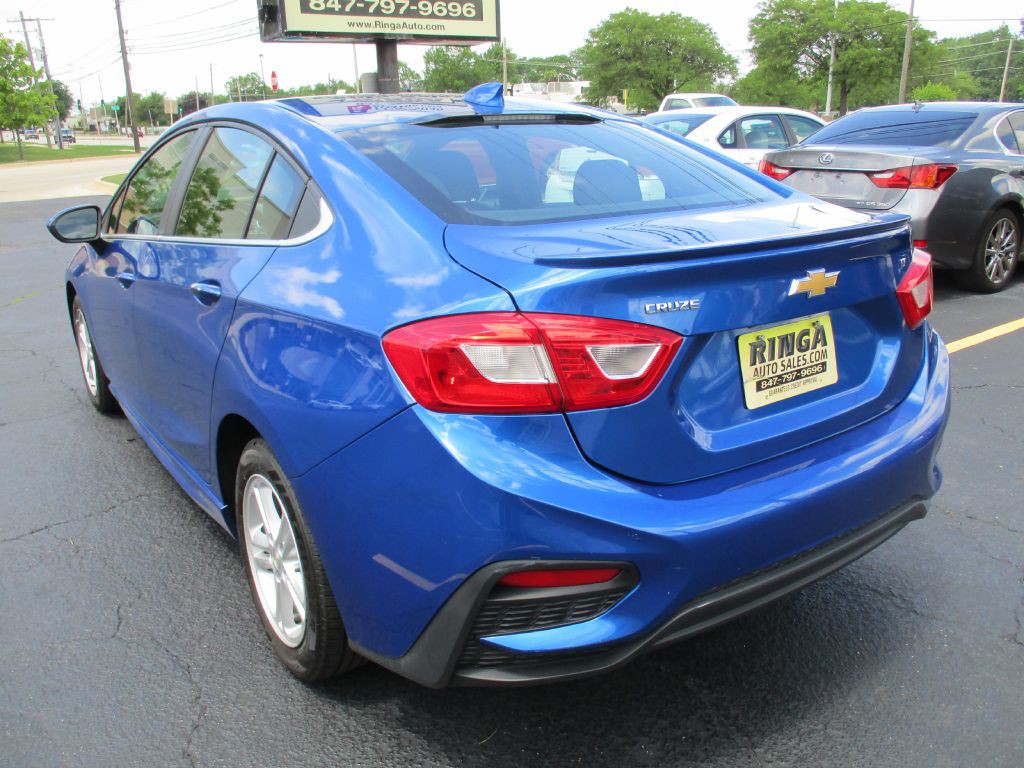 2016 Chevrolet Cruze Image 3