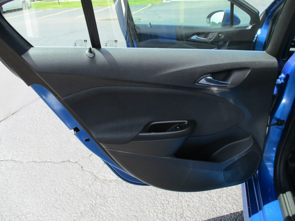 2016 Chevrolet Cruze Image 22