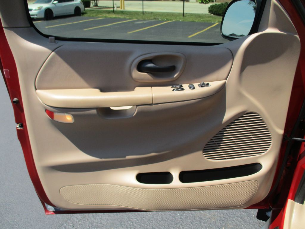 1999 Ford F-150 Image 14