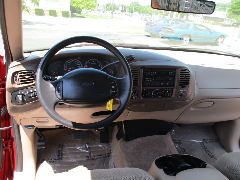 1999 Ford F-150 Image 25