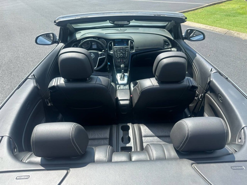 2016 Buick Cascada Image 13