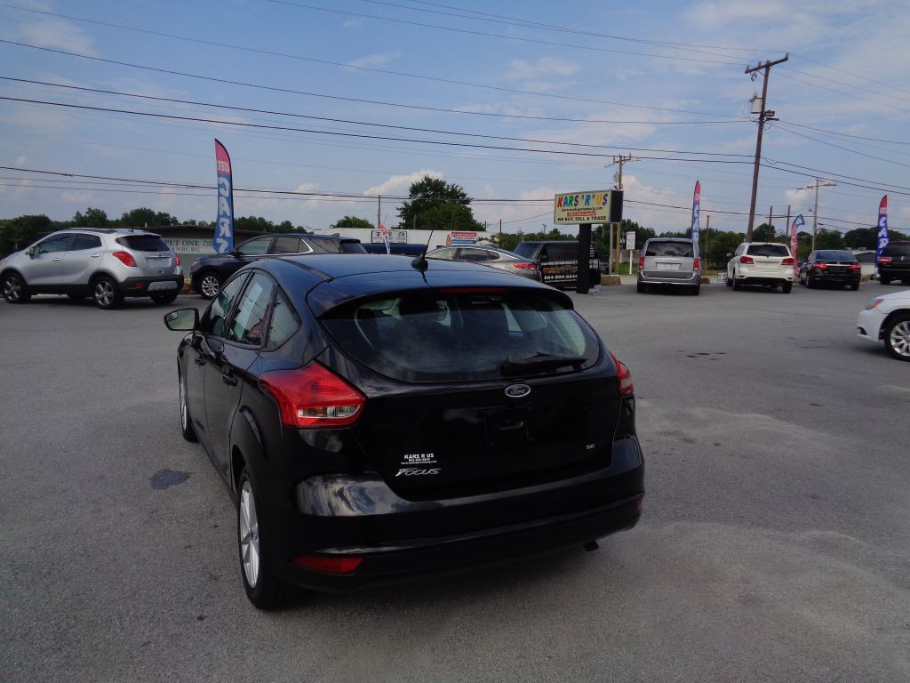 2017 Ford Focus Image 3
