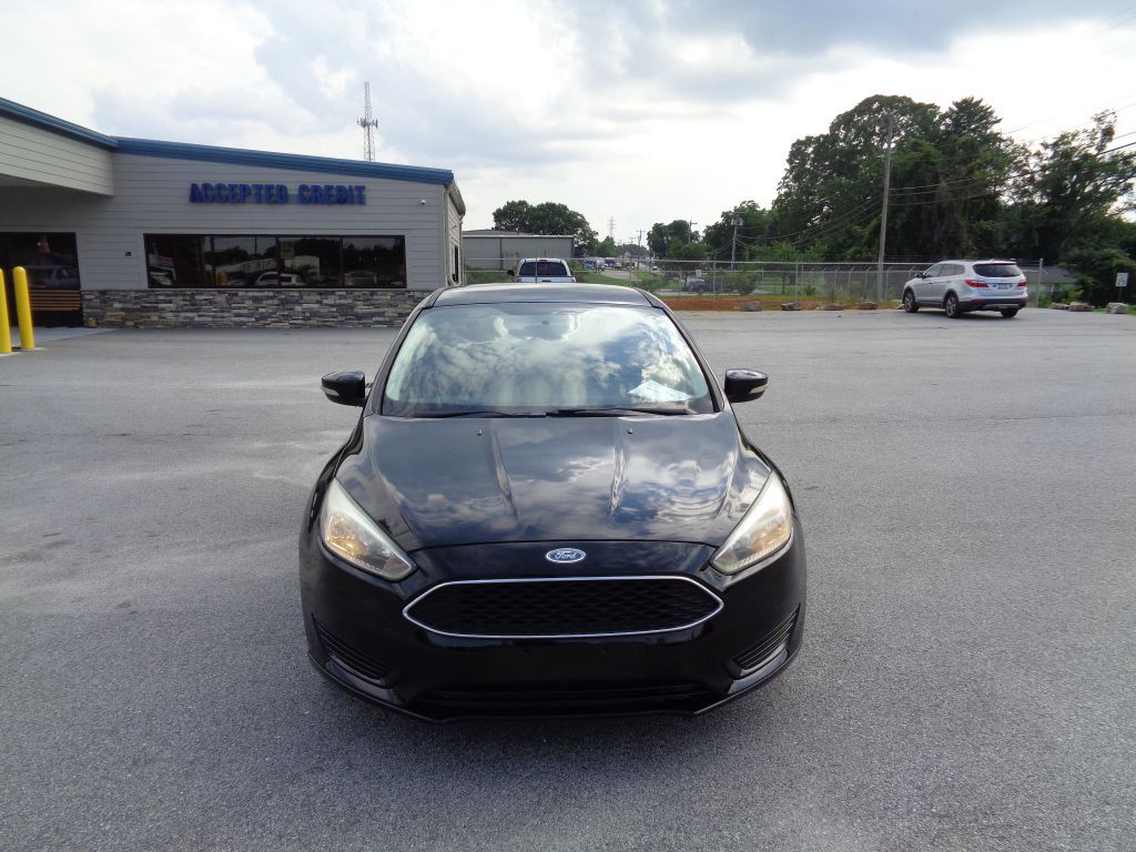 2017 Ford Focus Image 4