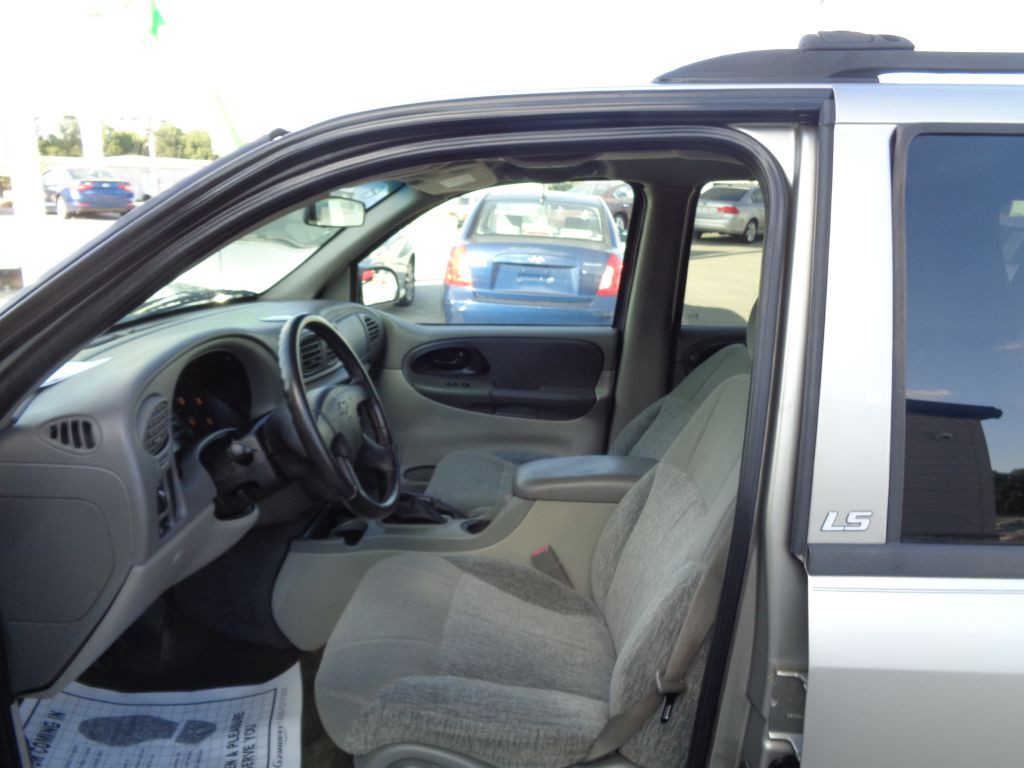 2003 Chevrolet Trailblazer Image 6