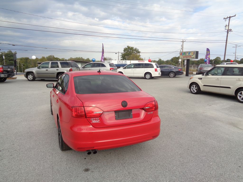 2012 Volkswagen Jetta Image 3