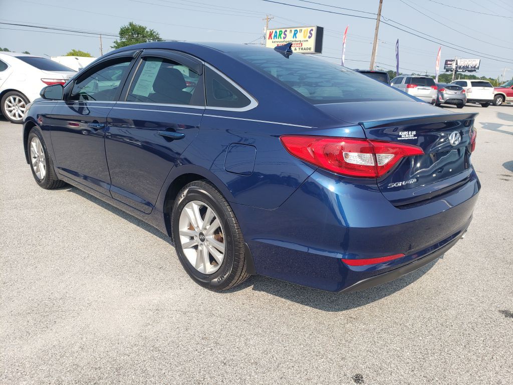 2016 Hyundai Sonata Image 2