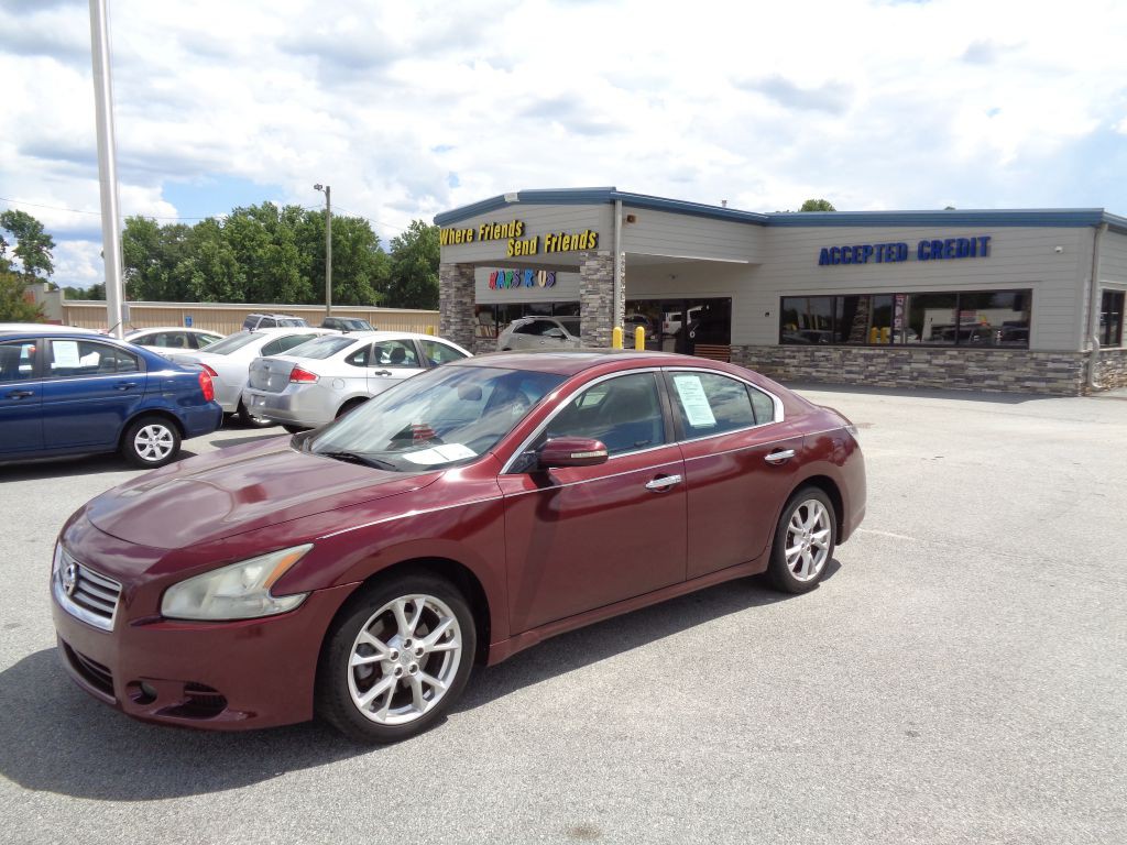 2012 Nissan Maxima Image 1
