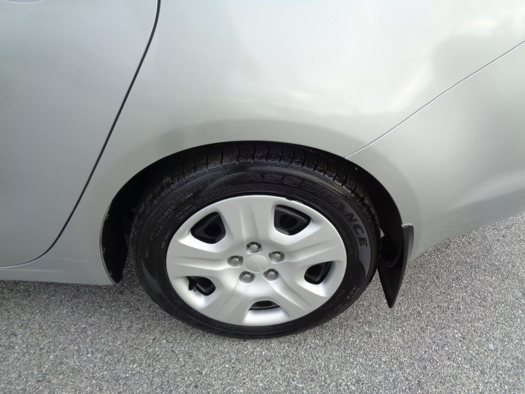 2013 Dodge Dart Image 2