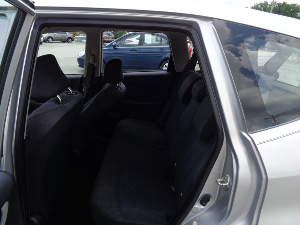 2012 Honda Fit Image 7