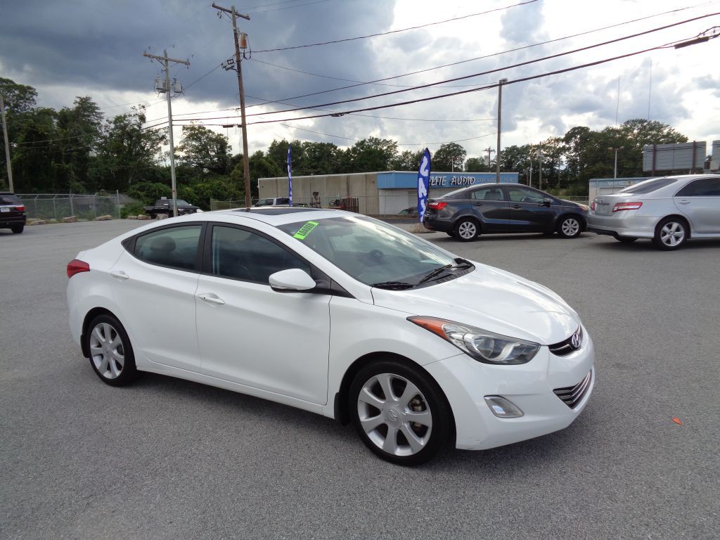 2013 Hyundai Elantra Image 5