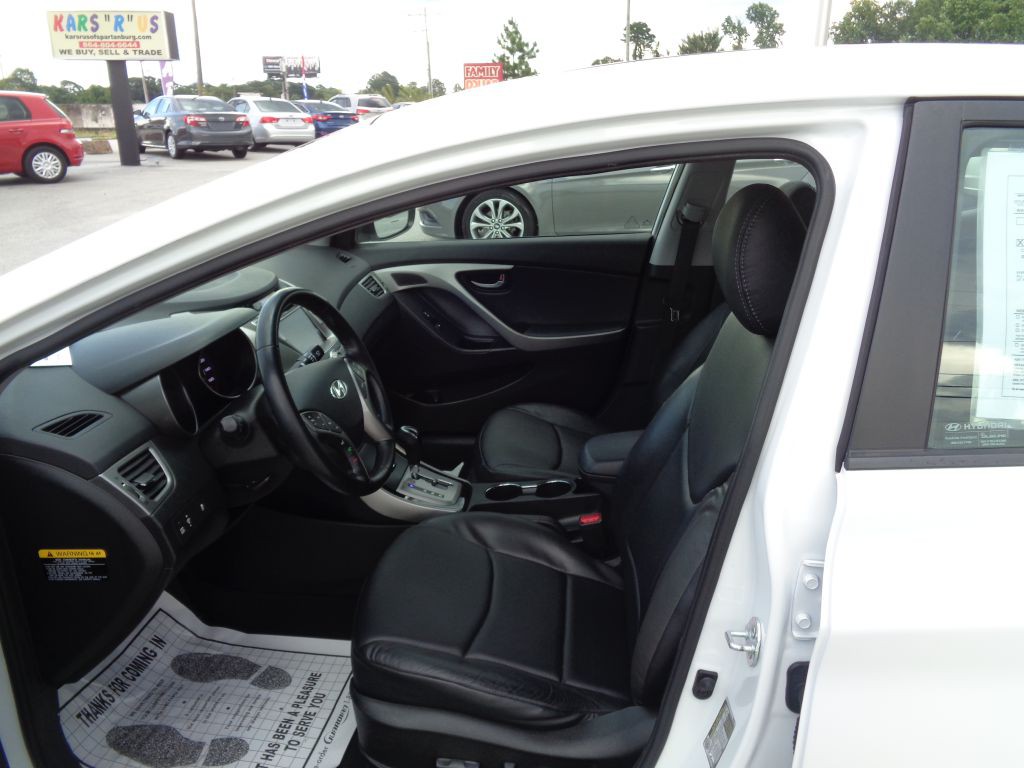 2013 Hyundai Elantra Image 6