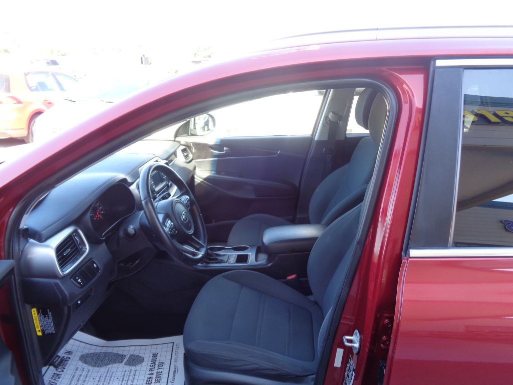 2016 Kia Sorento Image 6