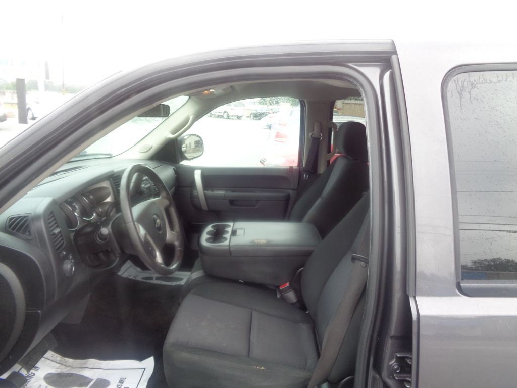 2010 Chevrolet Silverado 1500 Image 6