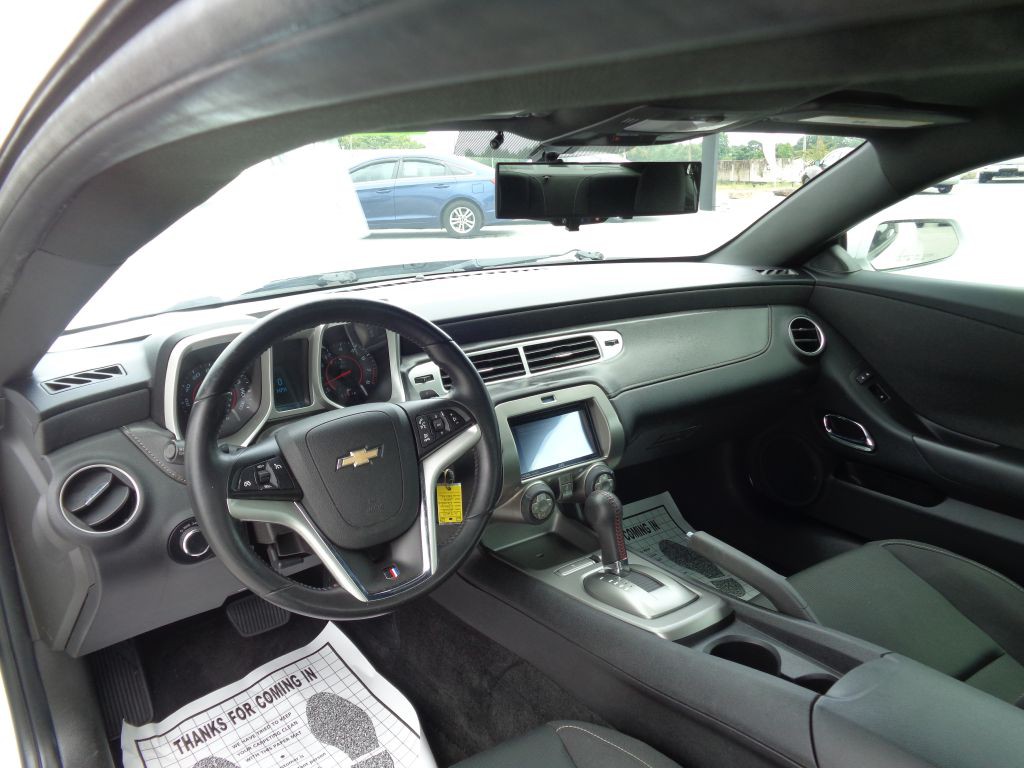 2012 Chevrolet Camaro Image 8