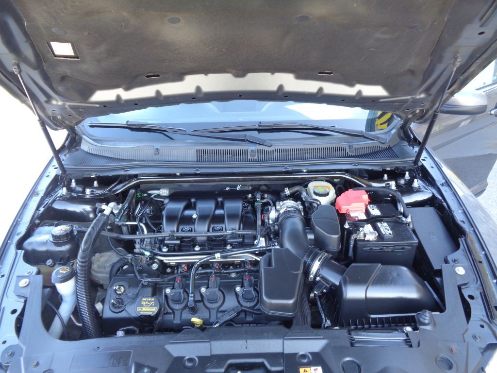2014 Ford Taurus Image 11