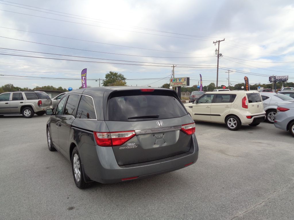 2012 Honda Odyssey Image 3