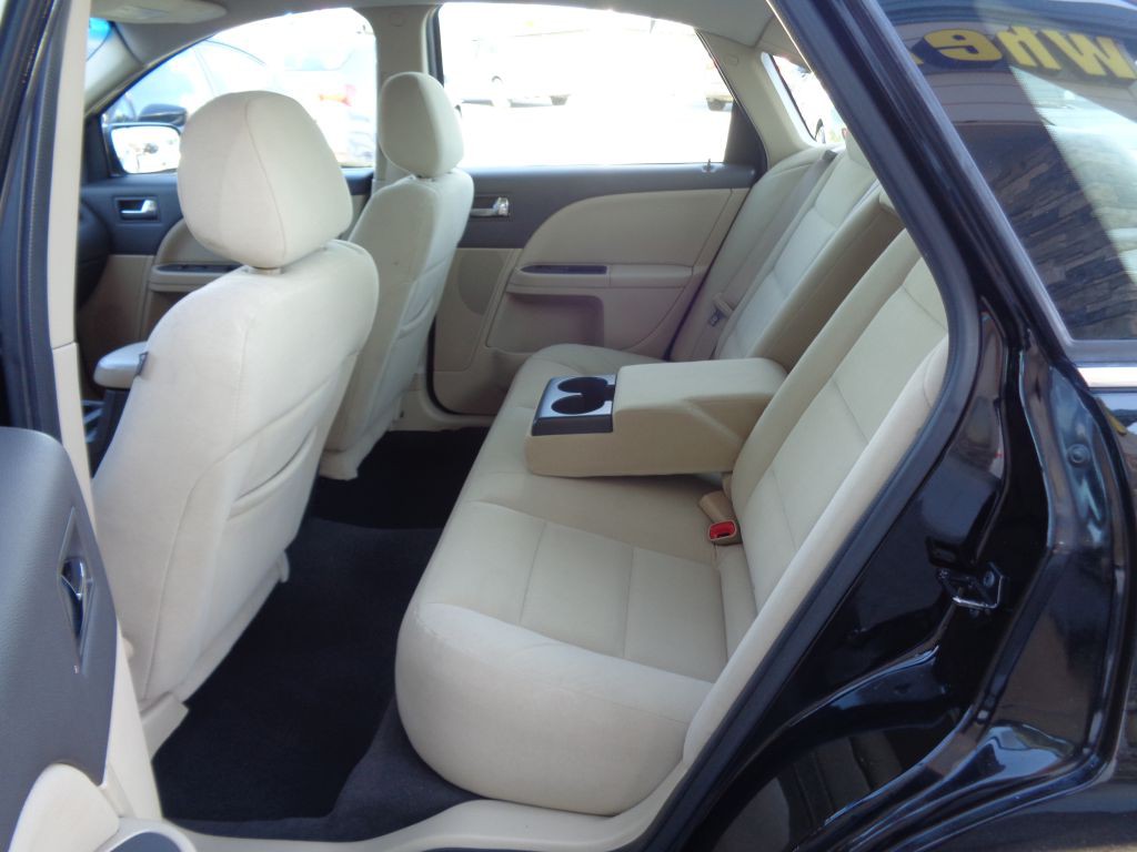 2008 Ford Taurus Image 7