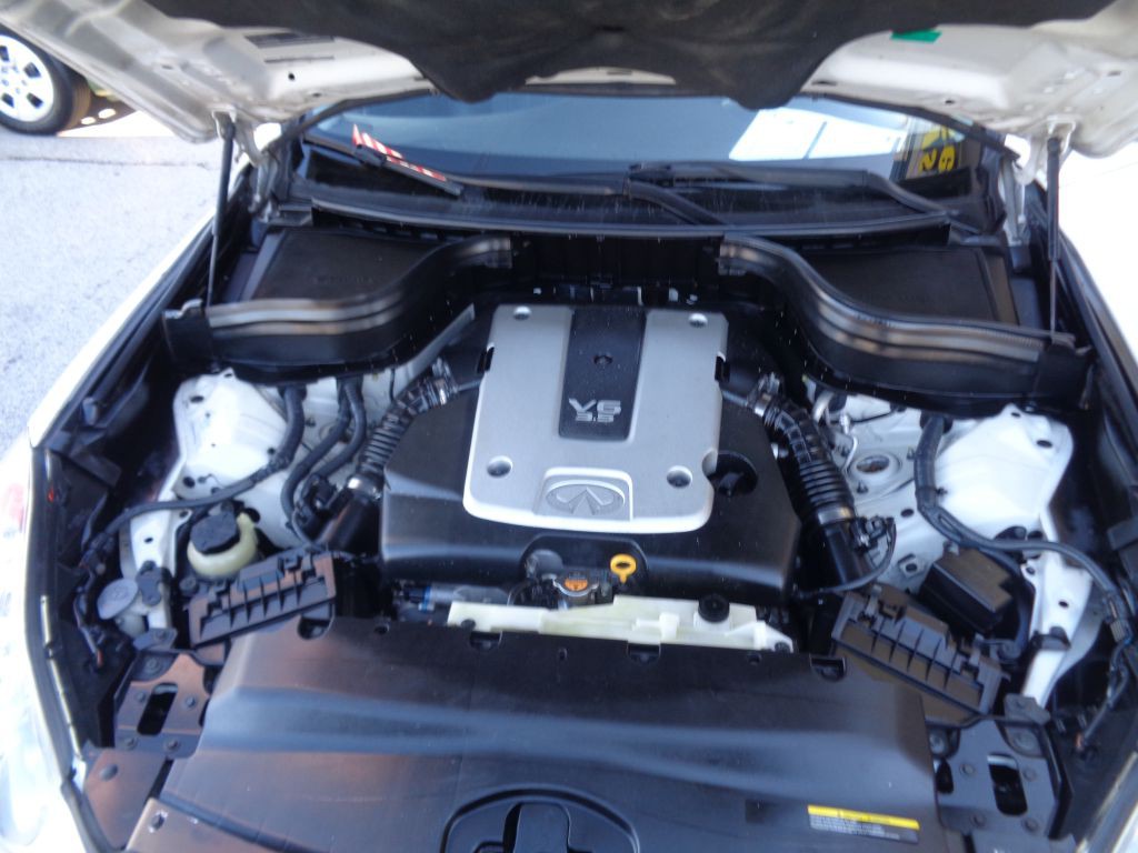 2010 INFINITI EX35 Image 11