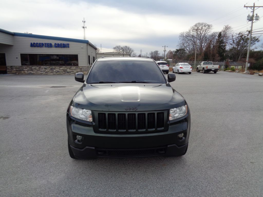 2011 Jeep Grand Cherokee Image 4