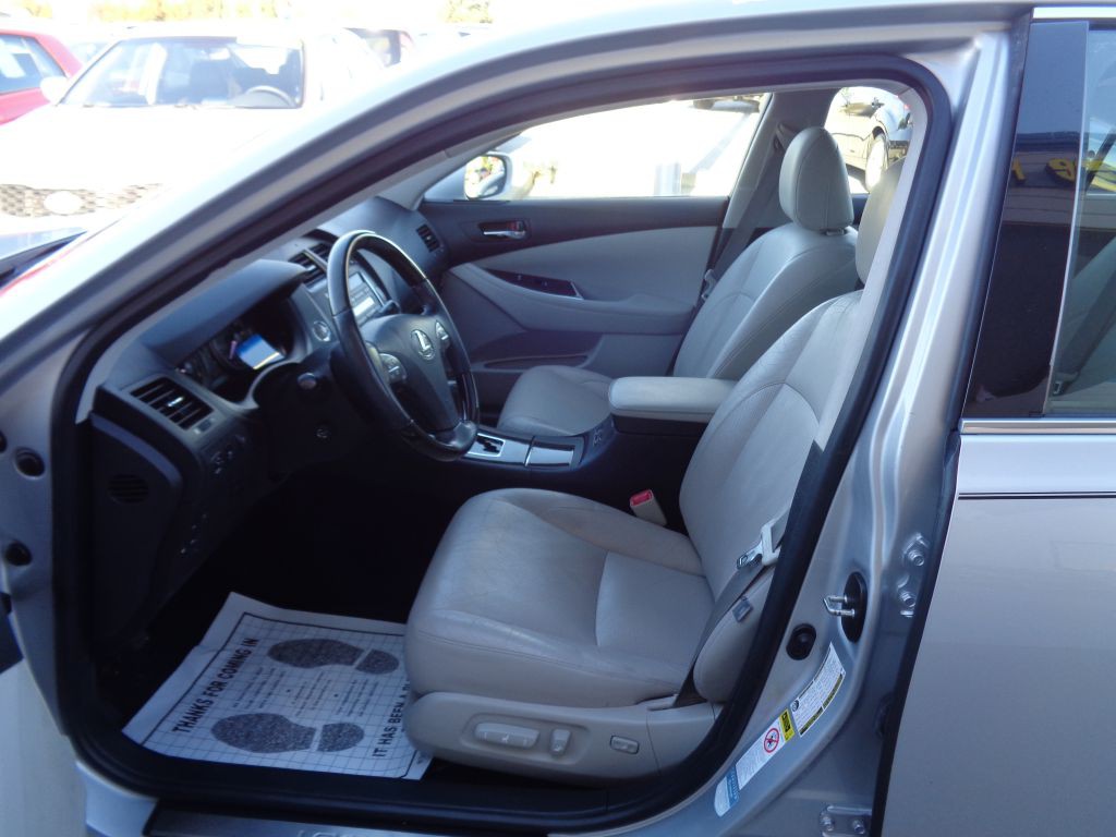 2010 Lexus ES 350 Image 6