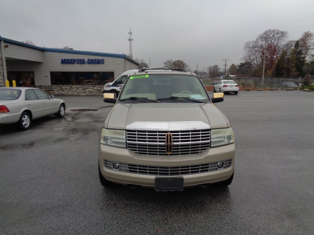 2008 Lincoln Navigator Image 4