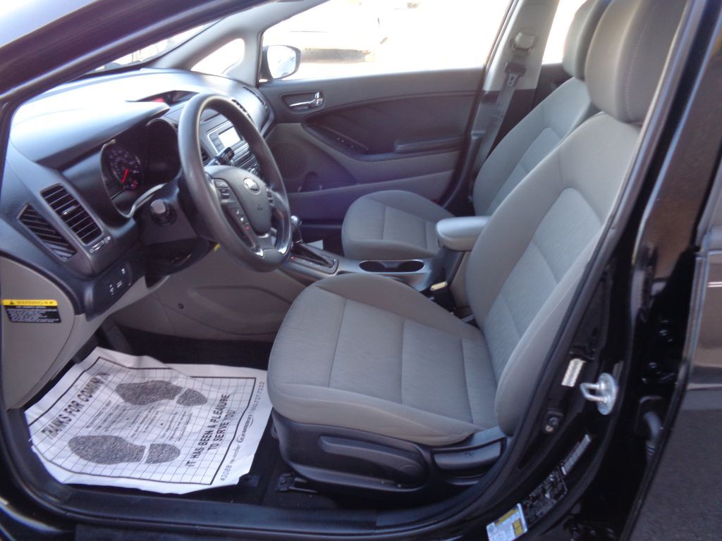 2015 Kia Forte Image 6